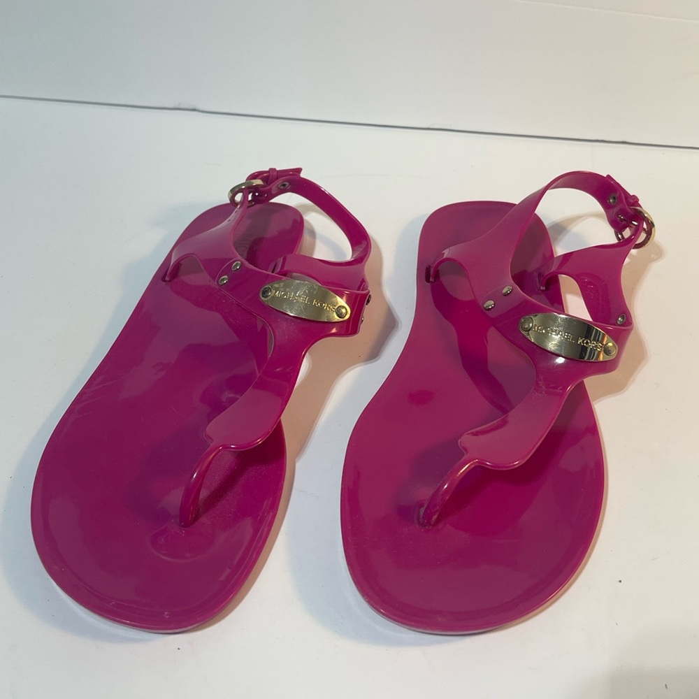 Micheal Kors Jelly Thong Sandals